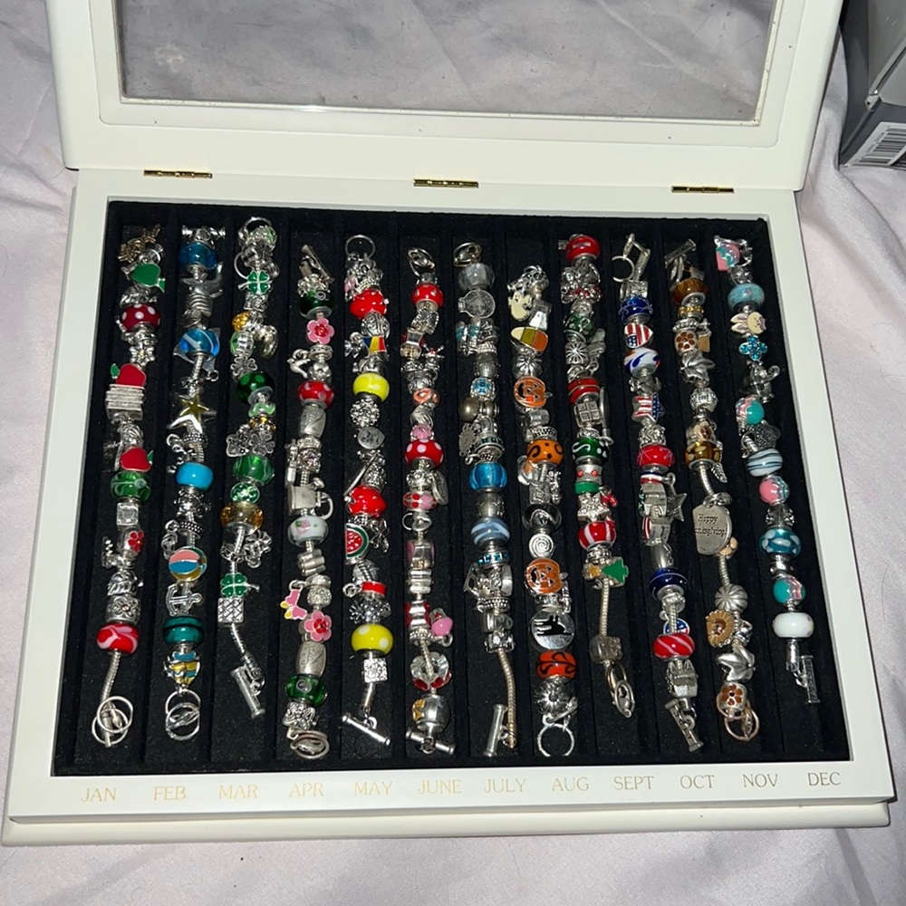 Willabee and ward Jewlry